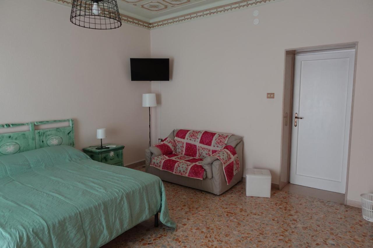 Imperial Room Trani Exterior foto